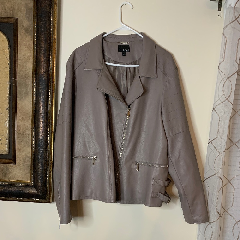 a.n.a. Gray Faux Leather Jacket, Size 3X